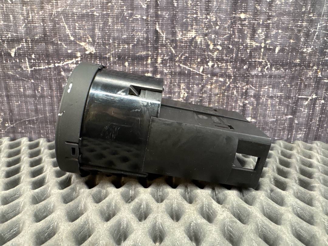 Переключатель света, 1302 рублей, Красноярск