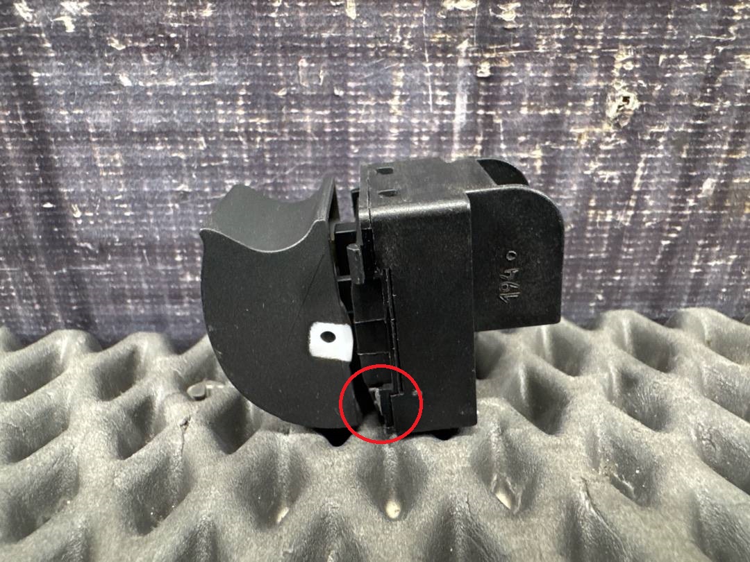 Кнопка стеклоподъемника, 252 рублей, Красноярск