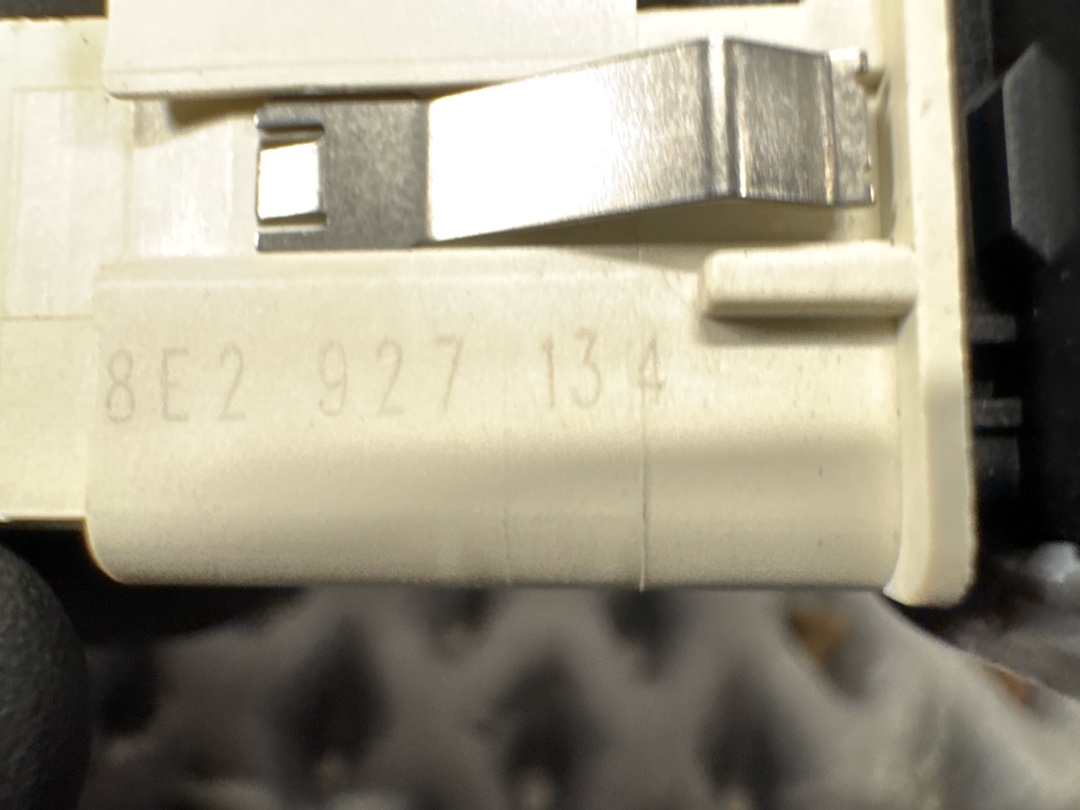 Кнопка ESP, 216 рублей, Красноярск