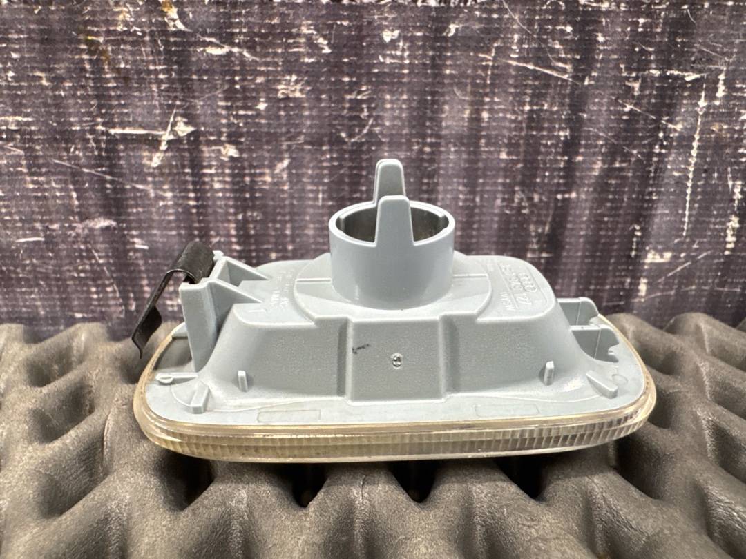 Повторитель в крыло, 300 рублей, Красноярск