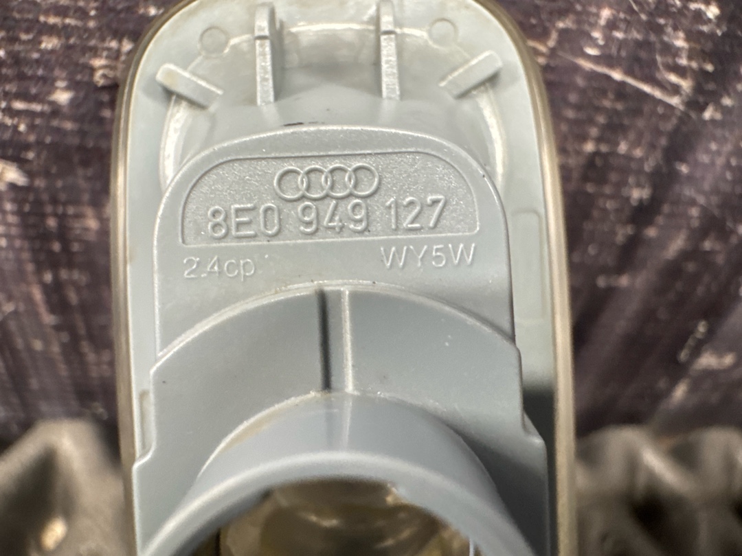 Повторитель в крыло, 300 рублей, Красноярск