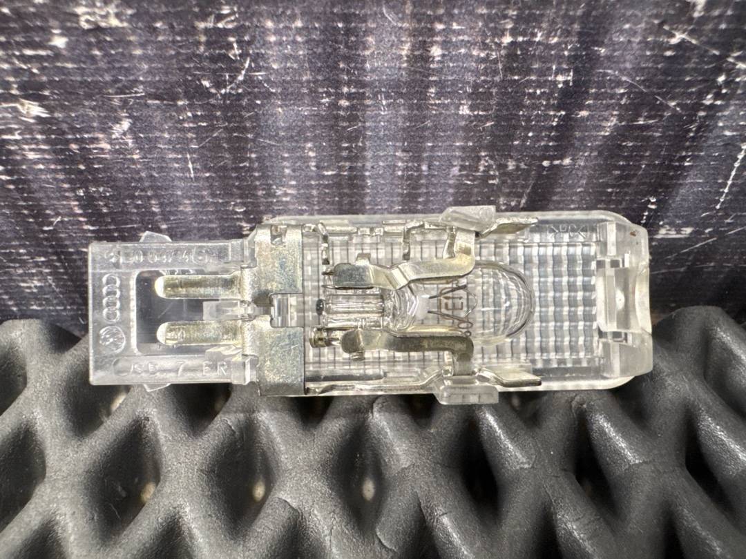 Плафон салона, 210 рублей, Красноярск