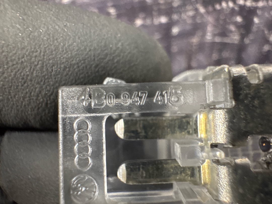 Плафон салона, 210 рублей, Красноярск