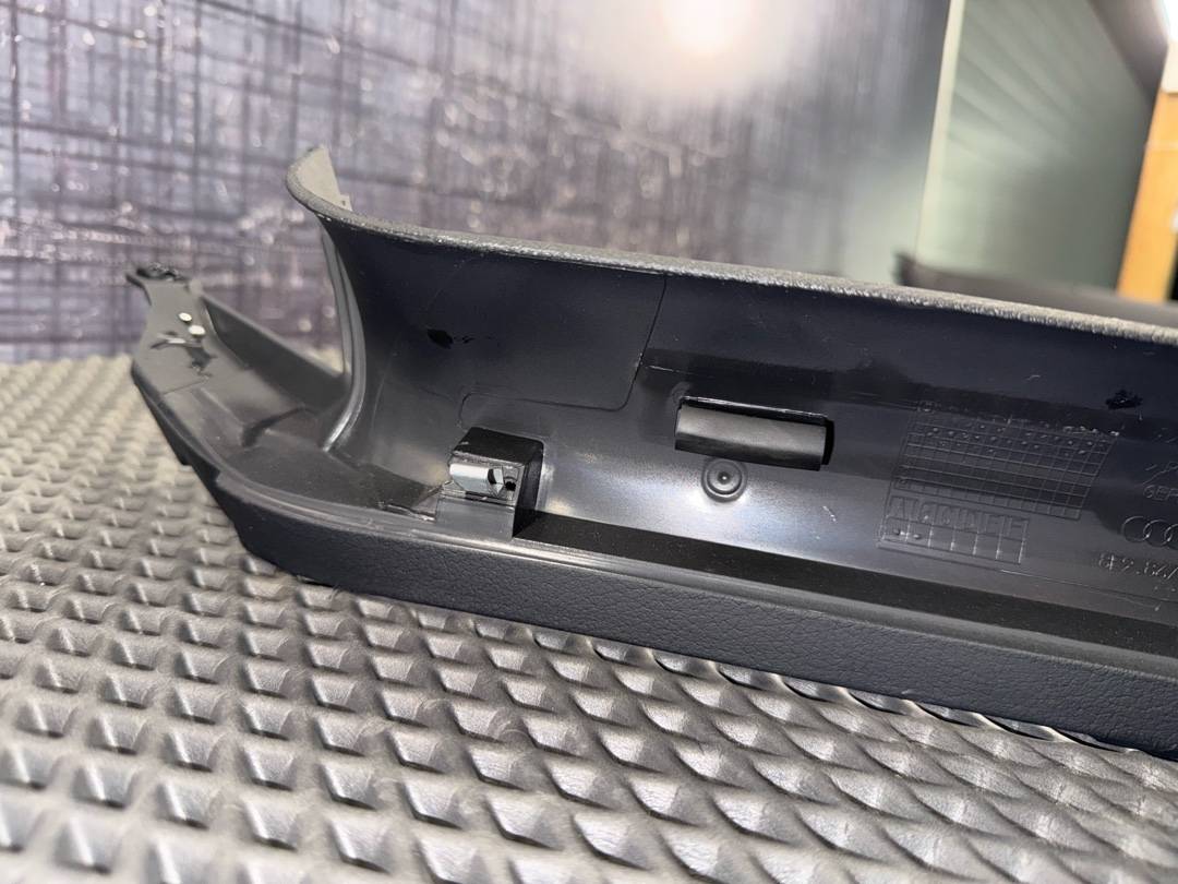 Обшивка крышки багажника, 438 рублей, Красноярск