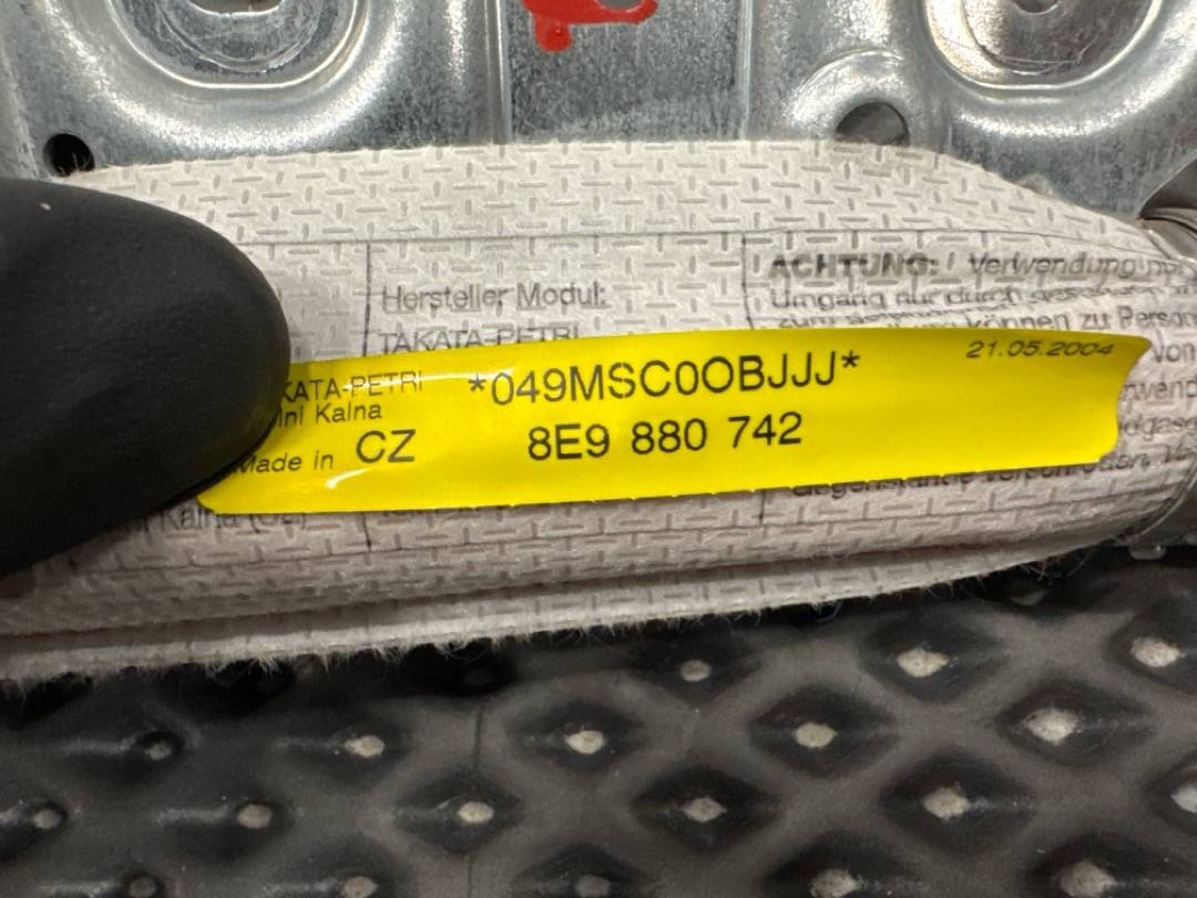 Подушка безопасности, 636 рублей, Красноярск