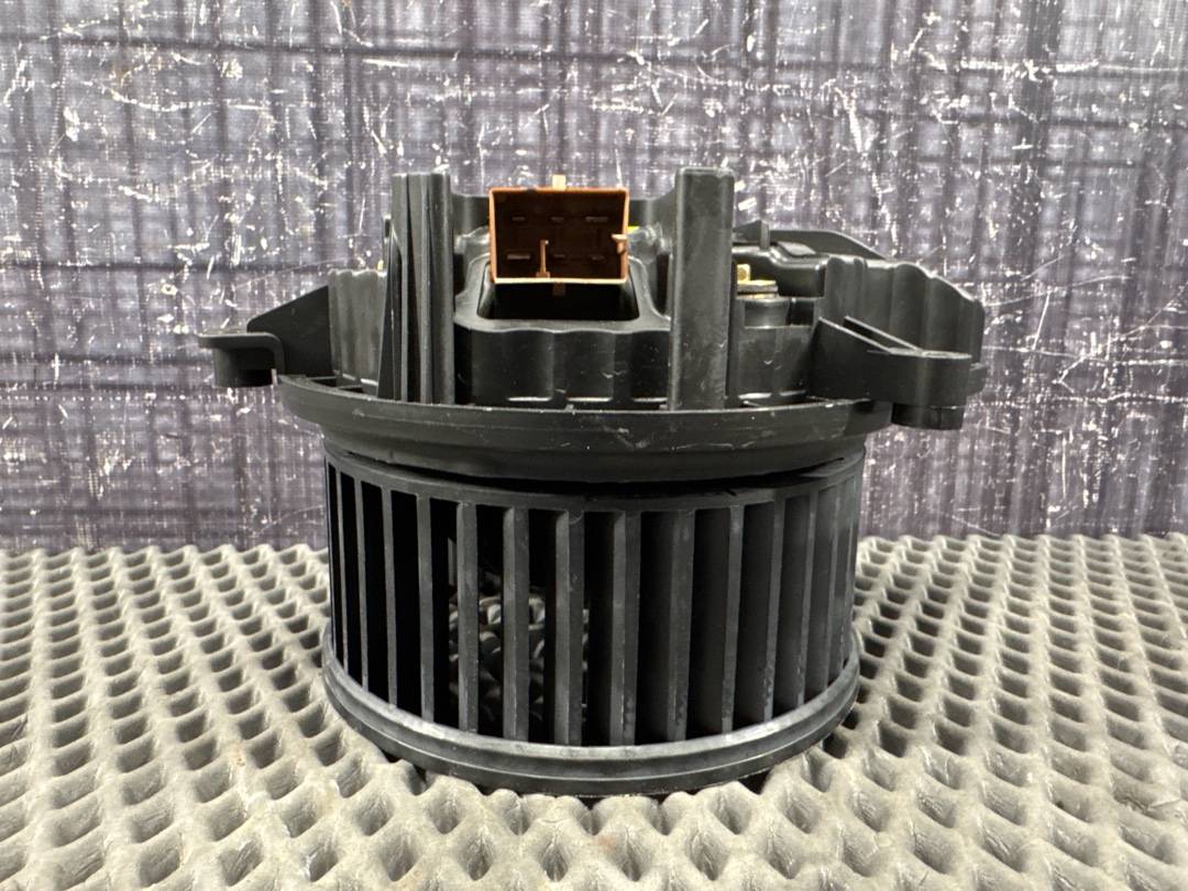 Мотор печки, 1536 рублей, Красноярск