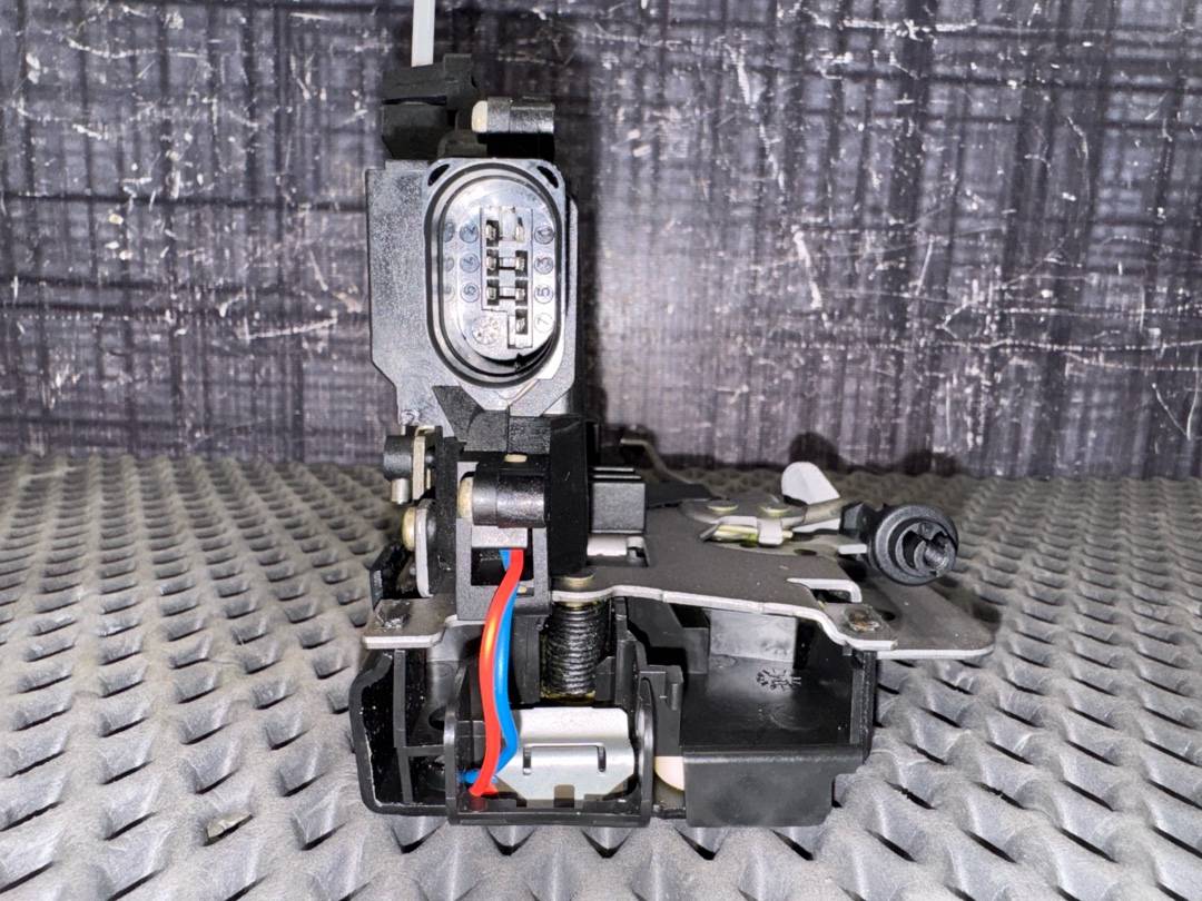 Замок двери, 2076 рублей, Красноярск