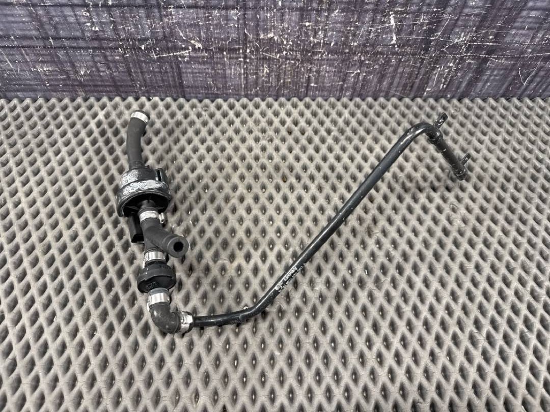 Клапан вентиляции топливного бака, 1668 рублей, Красноярск