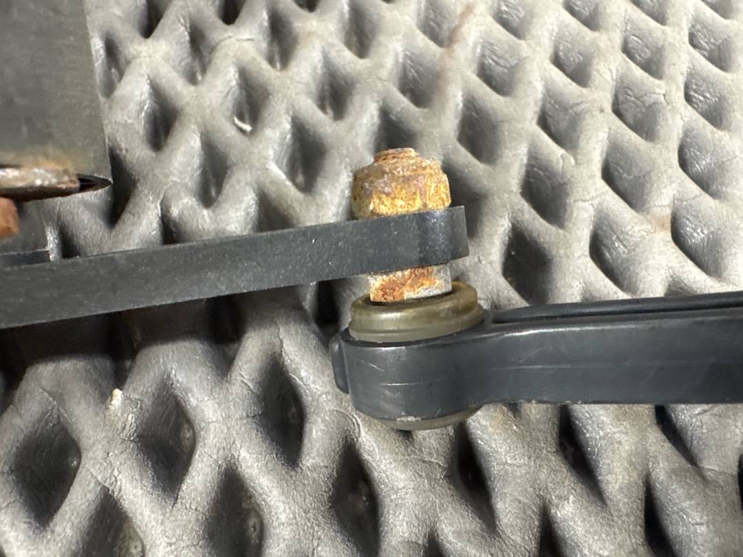 Датчик уровня подвески, 2616 рублей, Красноярск