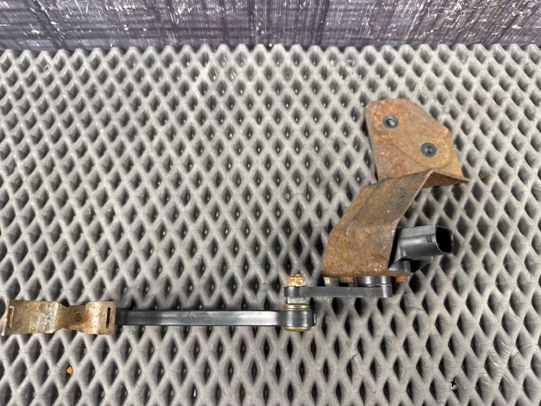 Датчик уровня подвески, 2616 рублей, Красноярск