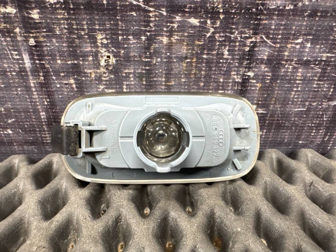 Повторитель в крыло, 300 рублей, Красноярск