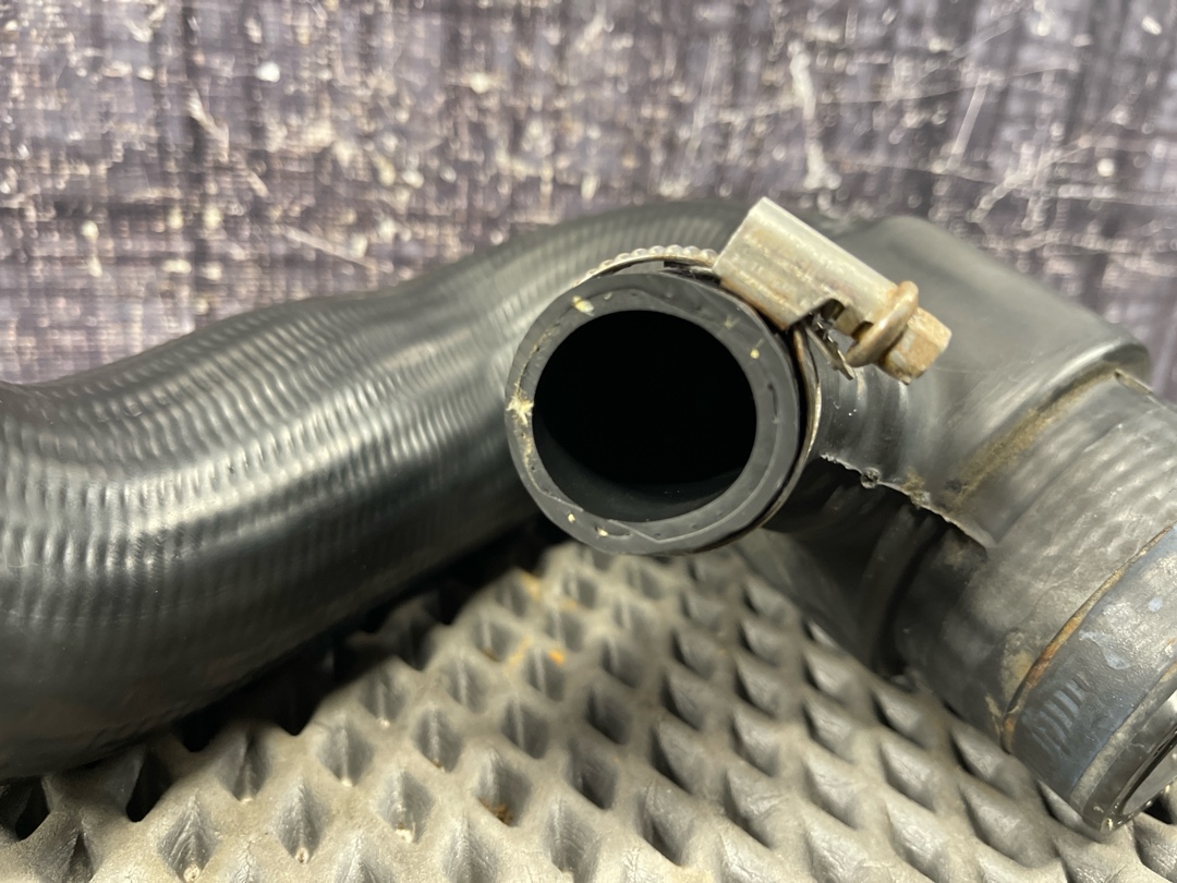 Патрубок интеркуллера, 1326 рублей, Красноярск