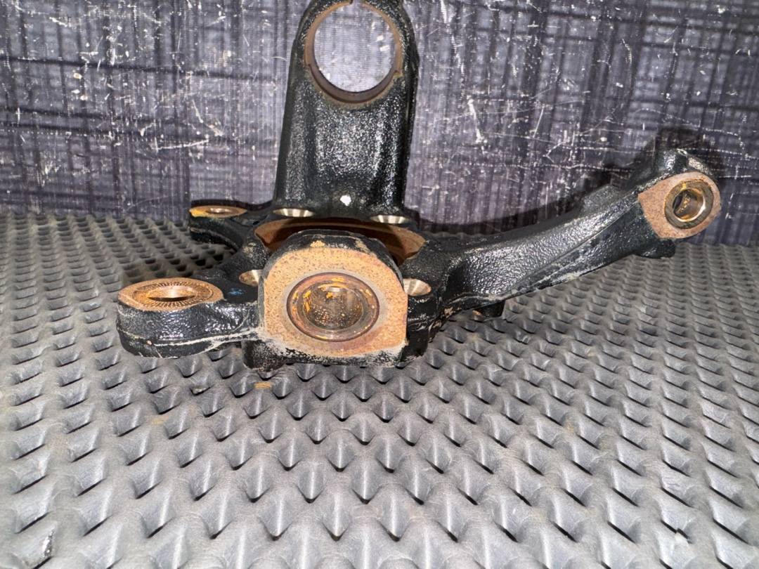 Поворотный кулак, 1980 рублей, Красноярск