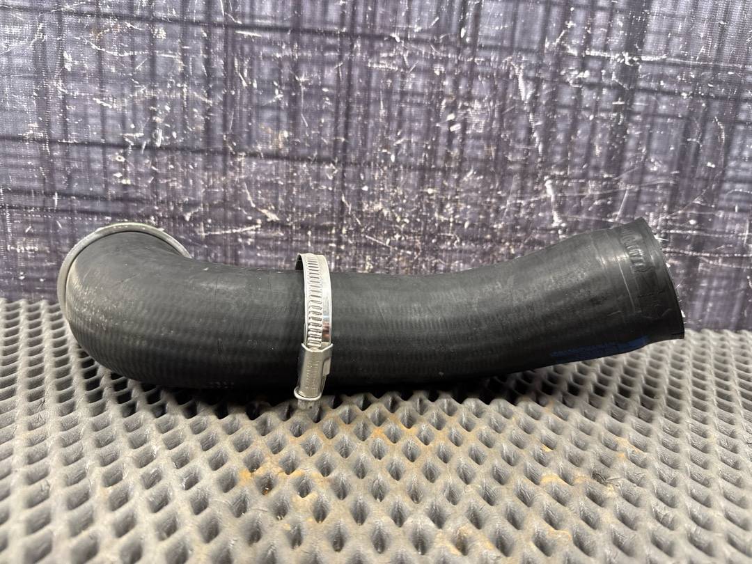 Патрубок интеркуллера, 1870 рублей, Красноярск