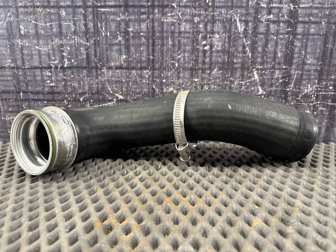 Патрубок интеркуллера, 1870 рублей, Красноярск