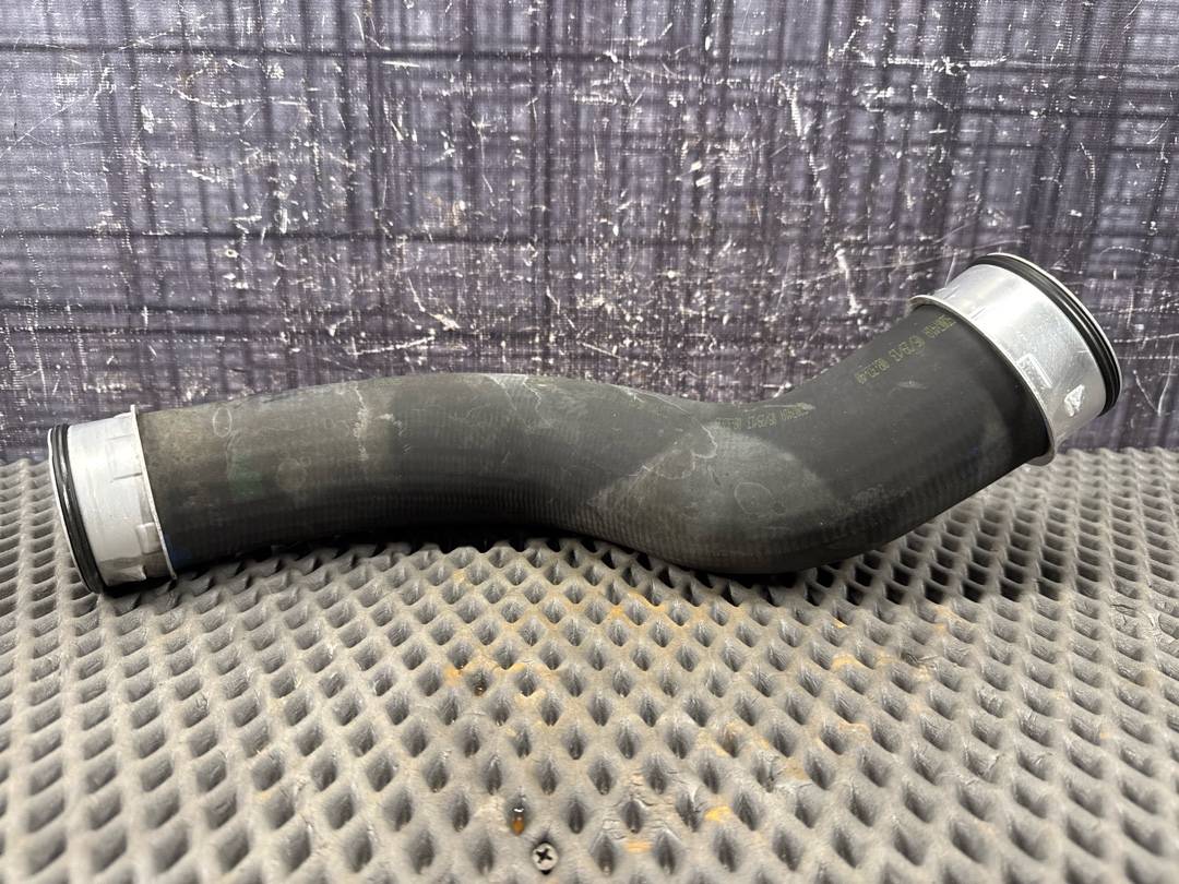 Патрубок интеркуллера, 2230 рублей, Красноярск