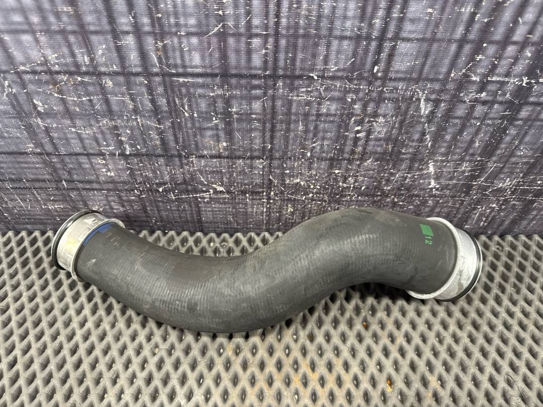 Патрубок интеркуллера, 2230 рублей, Красноярск