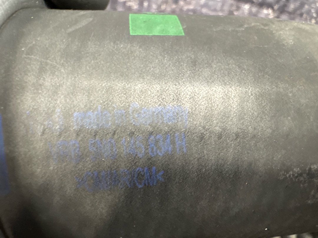 Патрубок интеркуллера, 2230 рублей, Красноярск