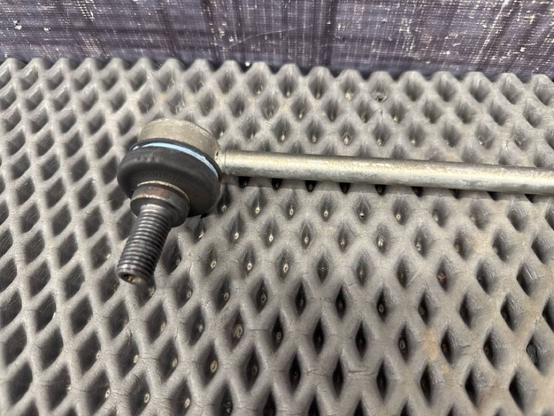 Стойка стабилизатора, 1280 рублей, Красноярск