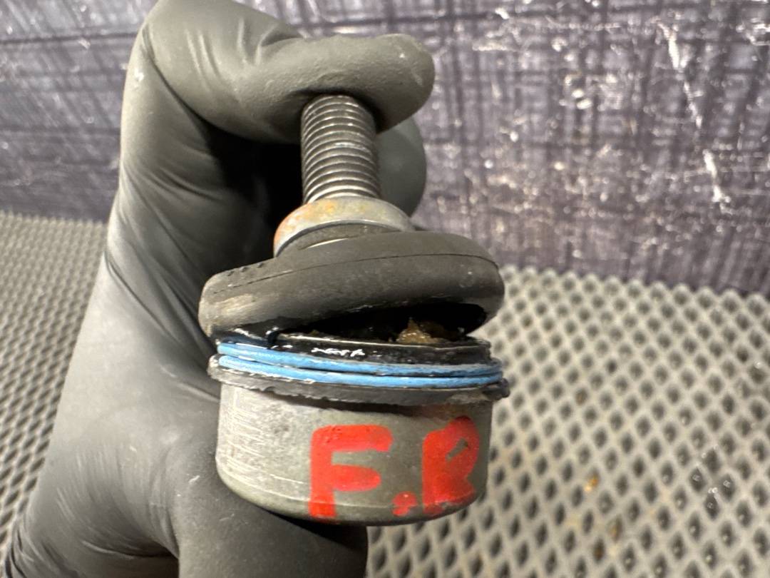 Стойка стабилизатора, 1280 рублей, Красноярск