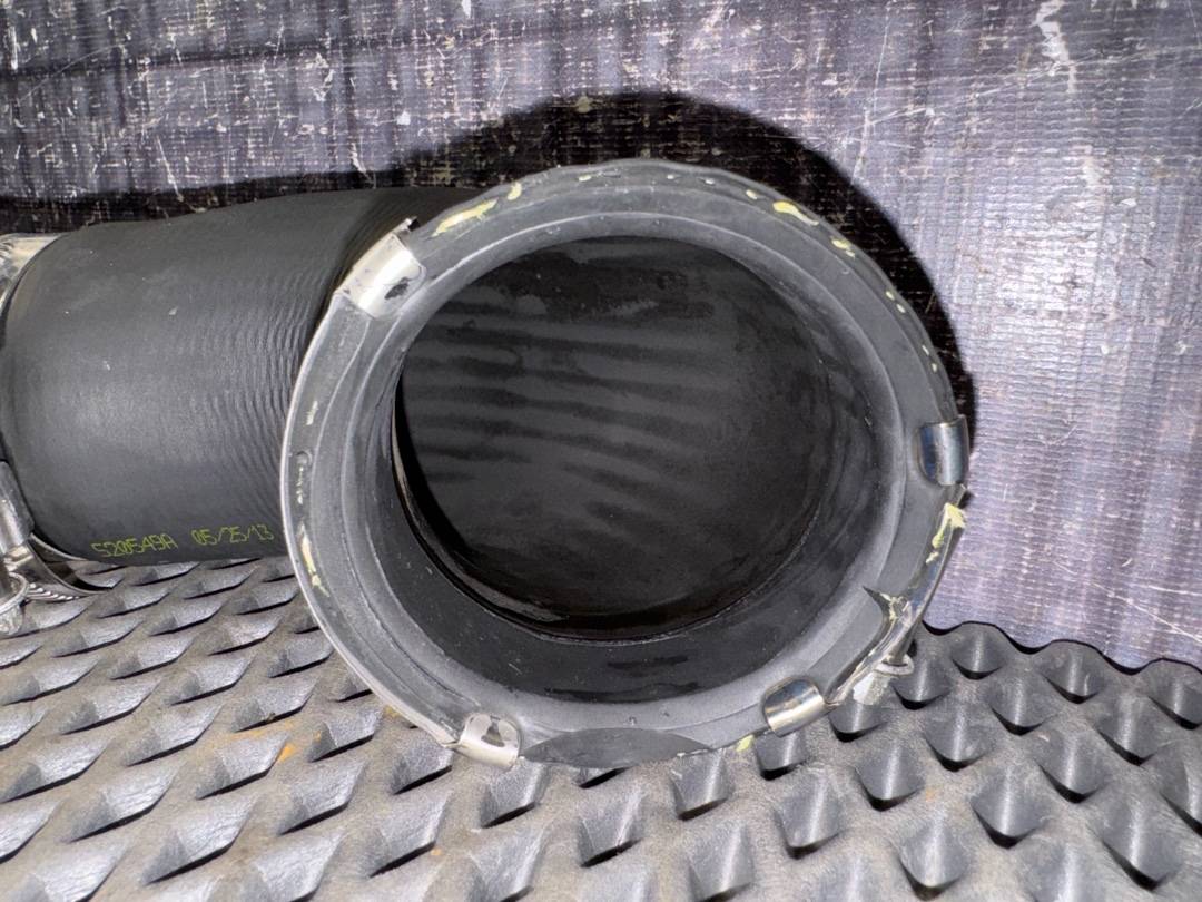 Патрубок интеркуллера, 1210 рублей, Красноярск