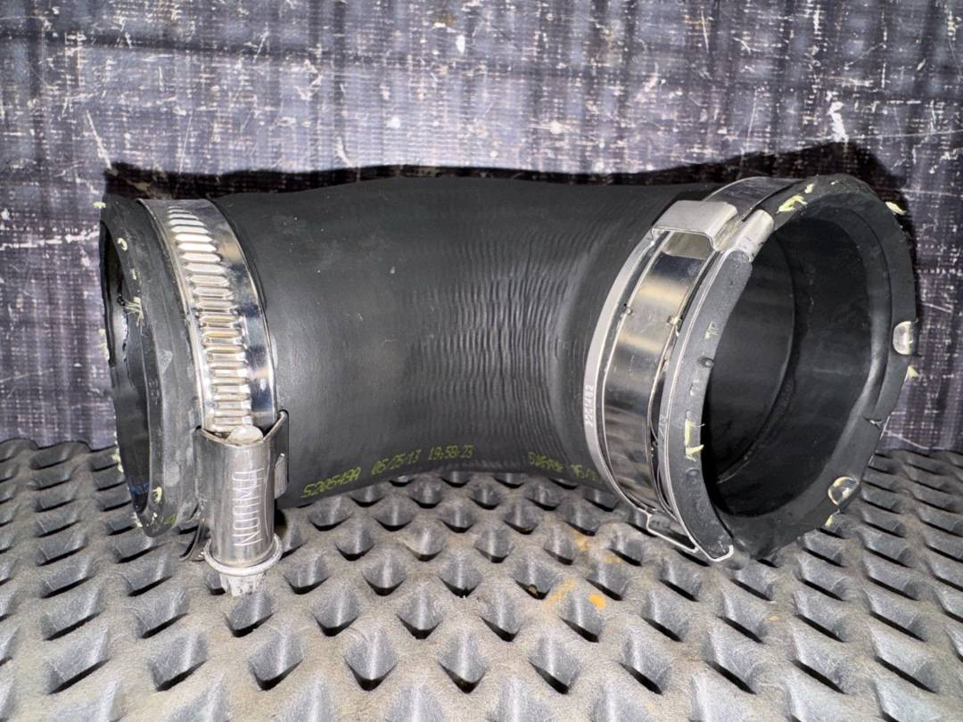 Патрубок интеркуллера, 1210 рублей, Красноярск