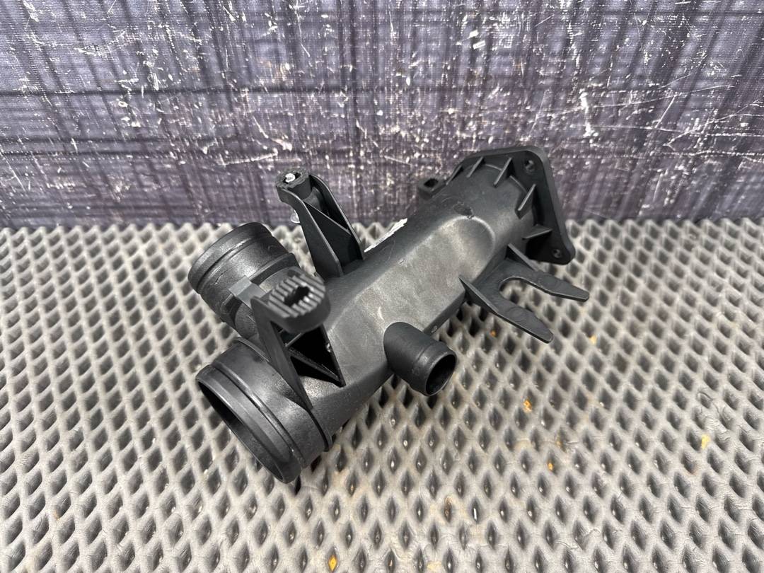 Патрубок впускной, 1680 рублей, Красноярск