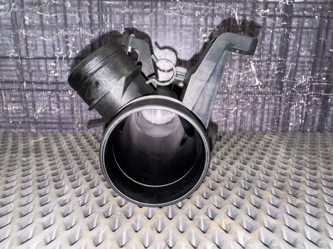 Патрубок впускной, 1680 рублей, Красноярск