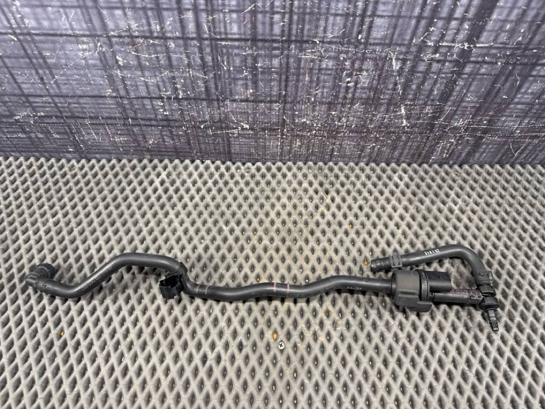 Клапан вентиляции топливного бака, 2420 рублей, Красноярск