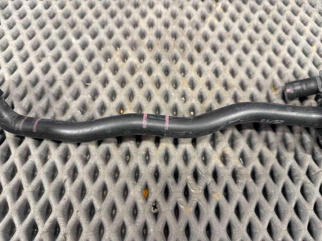 Клапан вентиляции топливного бака, 2420 рублей, Красноярск