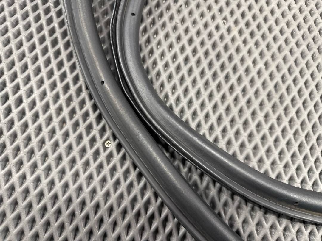 Уплотнитель крышки багажника, 1116 рублей, Красноярск