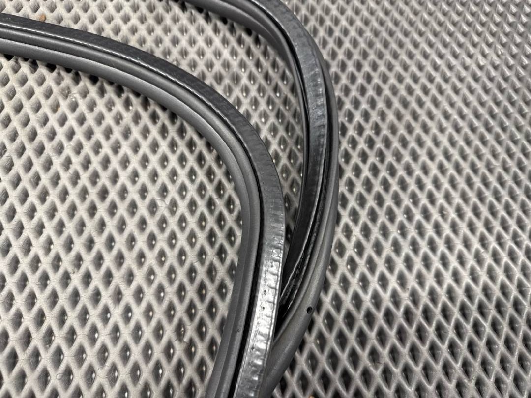 Уплотнитель крышки багажника, 1116 рублей, Красноярск