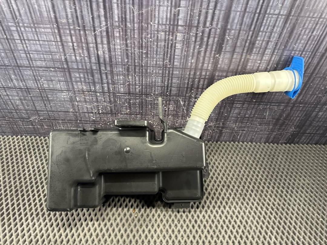 Бачок омывателя, 5370 рублей, Красноярск