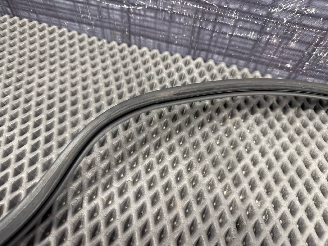 Подкапотный уплотнитель, 1420 рублей, Красноярск