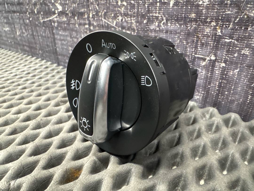 Переключатель света, 2440 рублей, Красноярск