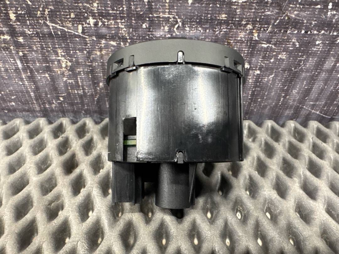 Переключатель света, 2440 рублей, Красноярск