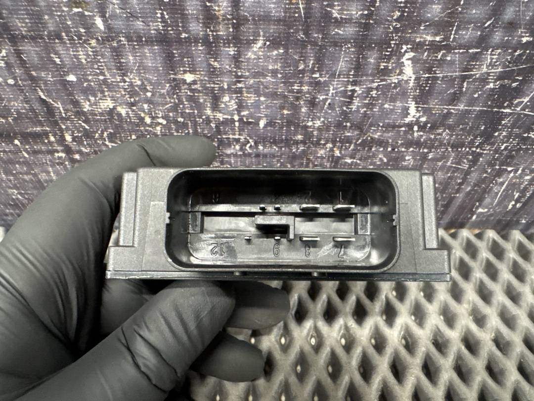 Блок управления бортовой сети, 1720 рублей, Красноярск