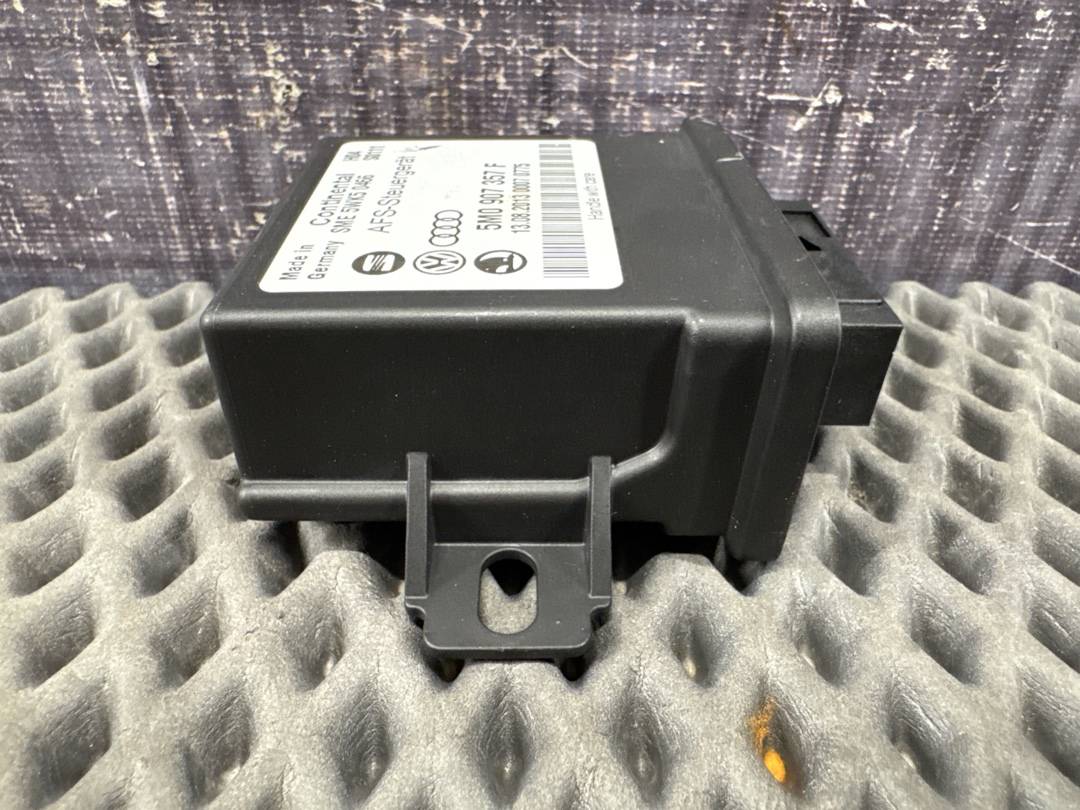 Блок управления адаптивным освещением, 2560 рублей, Красноярск