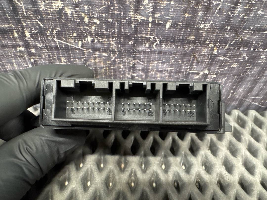 Блок парктроника, 3640 рублей, Красноярск