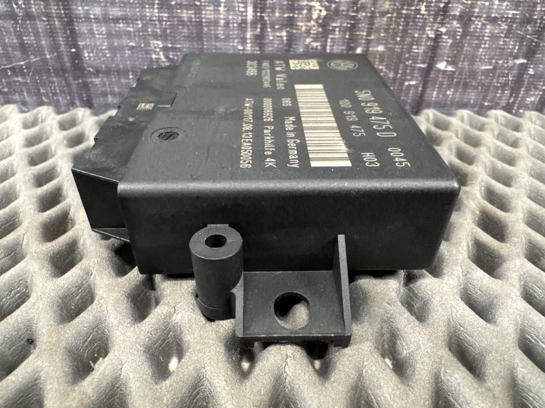 Блок парктроника, 3640 рублей, Красноярск