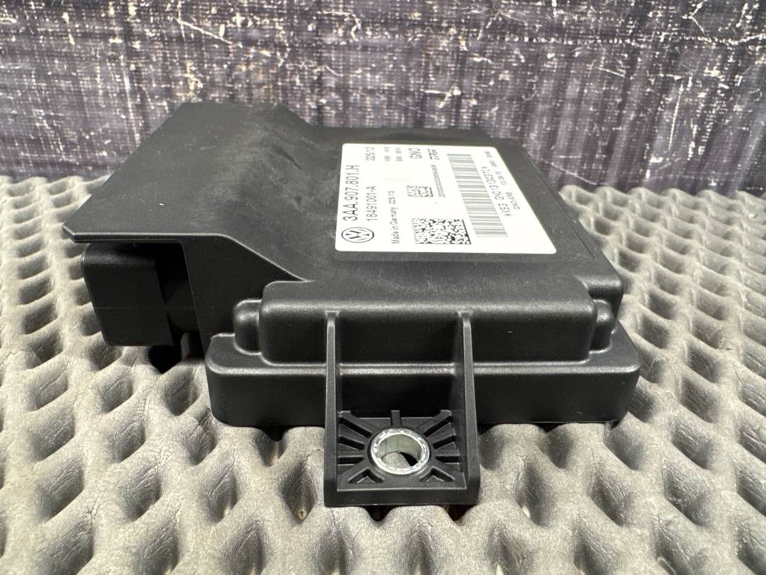 Блок управления стояночным тормозом, 3560 рублей, Красноярск