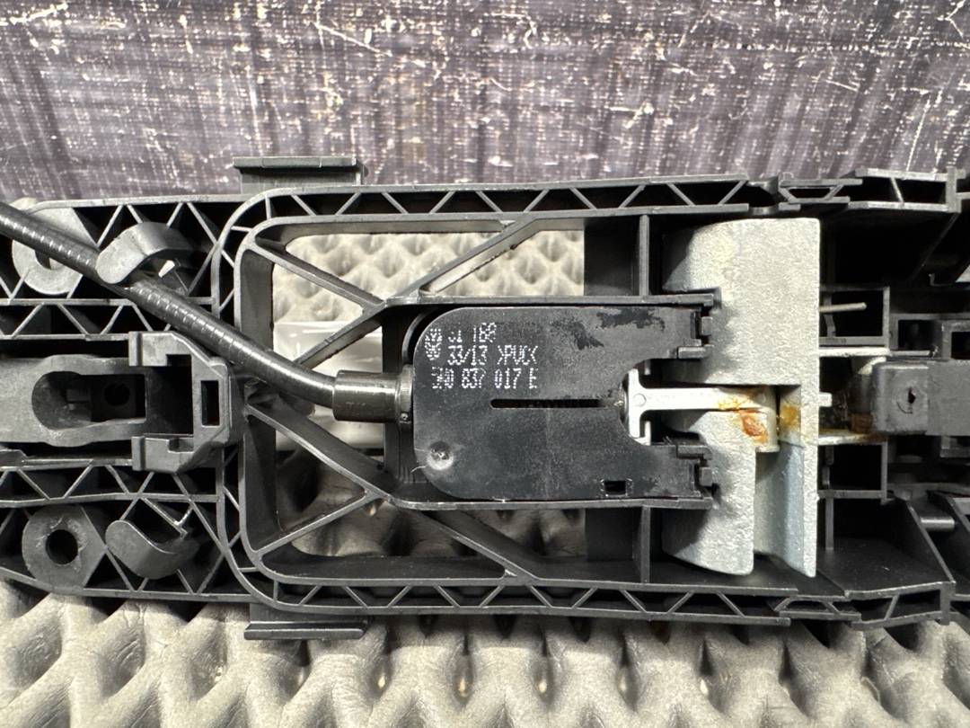 Ручка двери внешняя, 2440 рублей, Красноярск