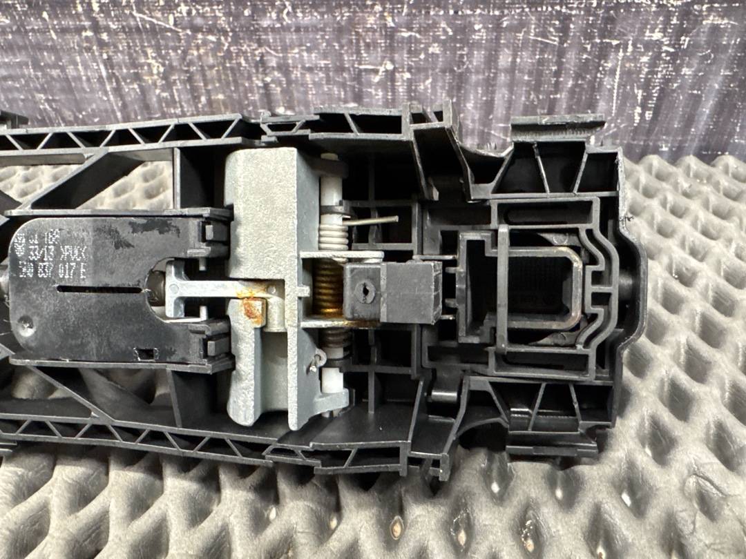 Ручка двери внешняя, 2440 рублей, Красноярск