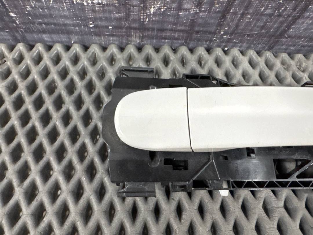 Ручка двери внешняя, 2440 рублей, Красноярск