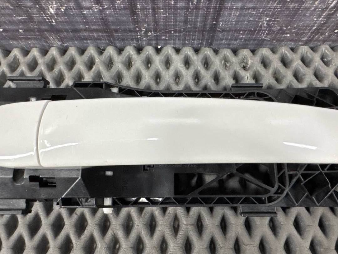 Ручка двери внешняя, 2440 рублей, Красноярск