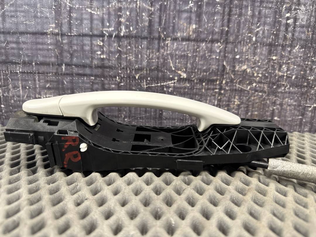 Ручка двери внешняя, 2440 рублей, Красноярск