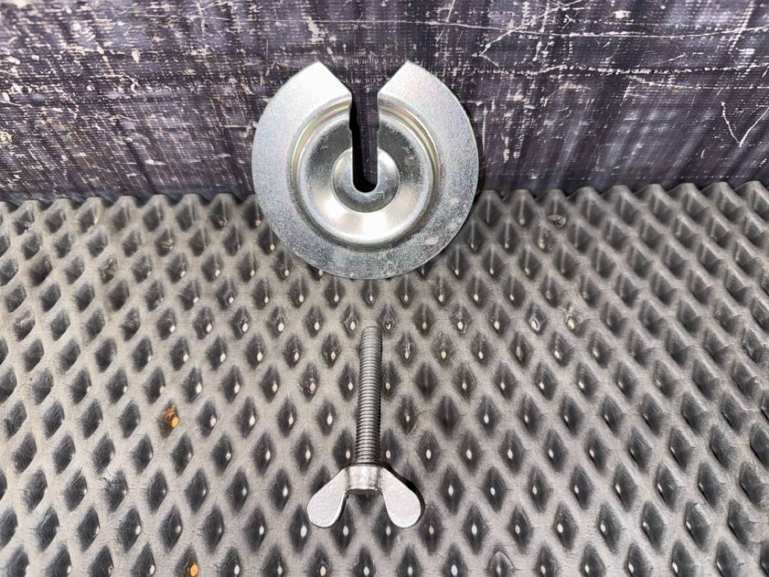 Крепление запасного колеса, 830 рублей, Красноярск