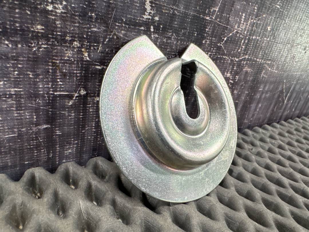 Крепление запасного колеса, 830 рублей, Красноярск