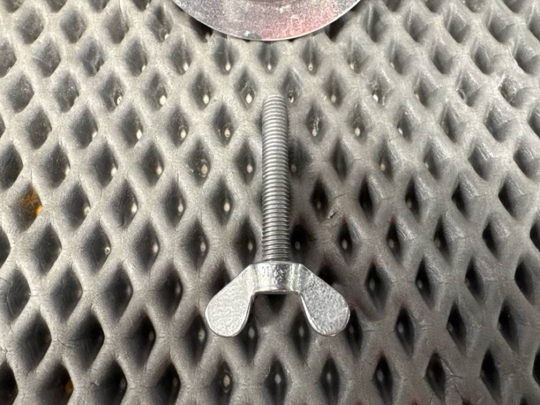 Крепление запасного колеса, 830 рублей, Красноярск