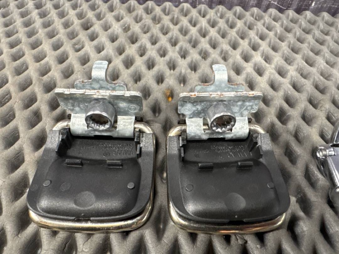 Петля багажника, 1710 рублей, Красноярск